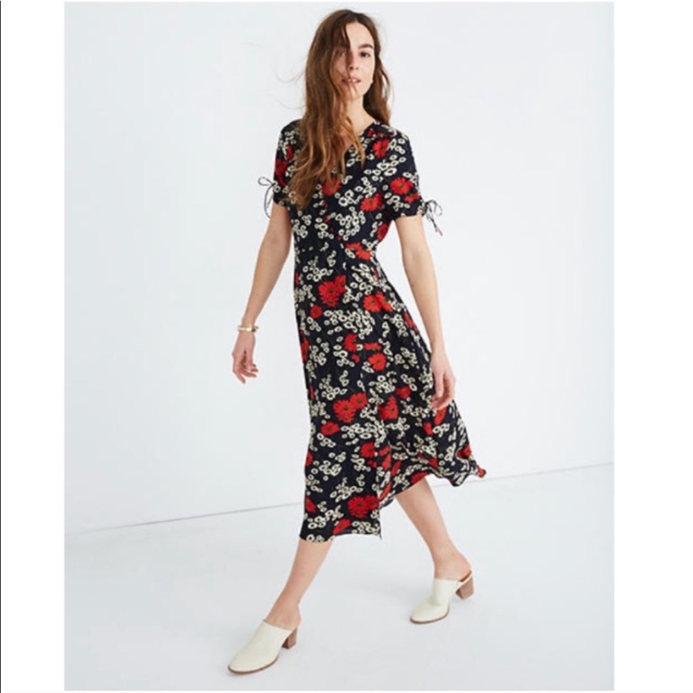 Madewell Peekaboo-Sleeve Midi Dress Hillside Daisy